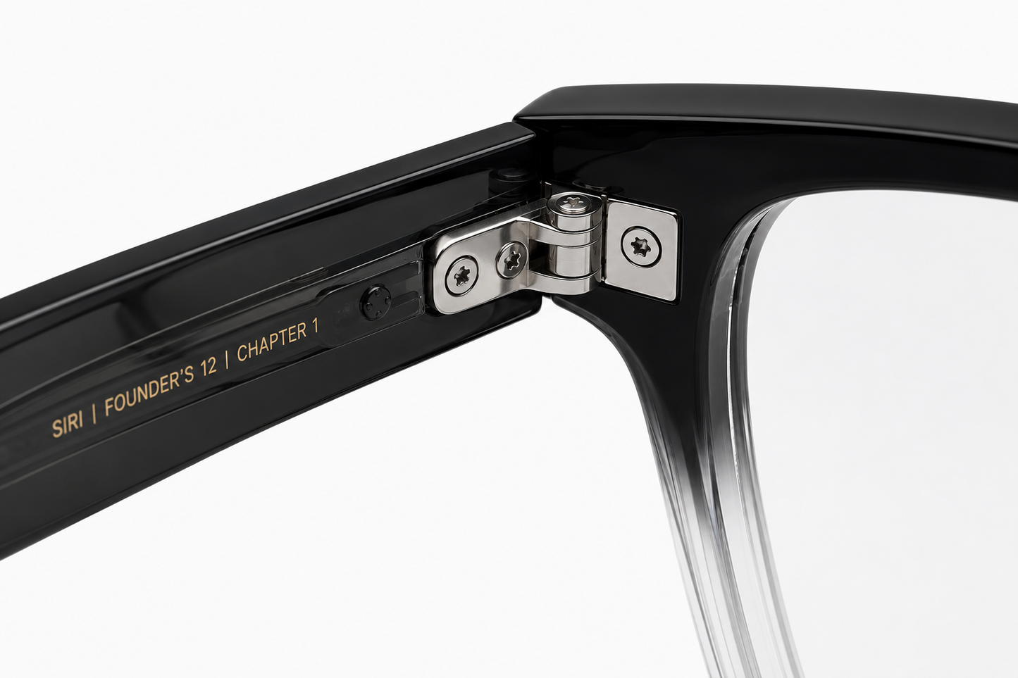 Close-up of the precision hinge on the Almasi Nera™ premium optical frame.