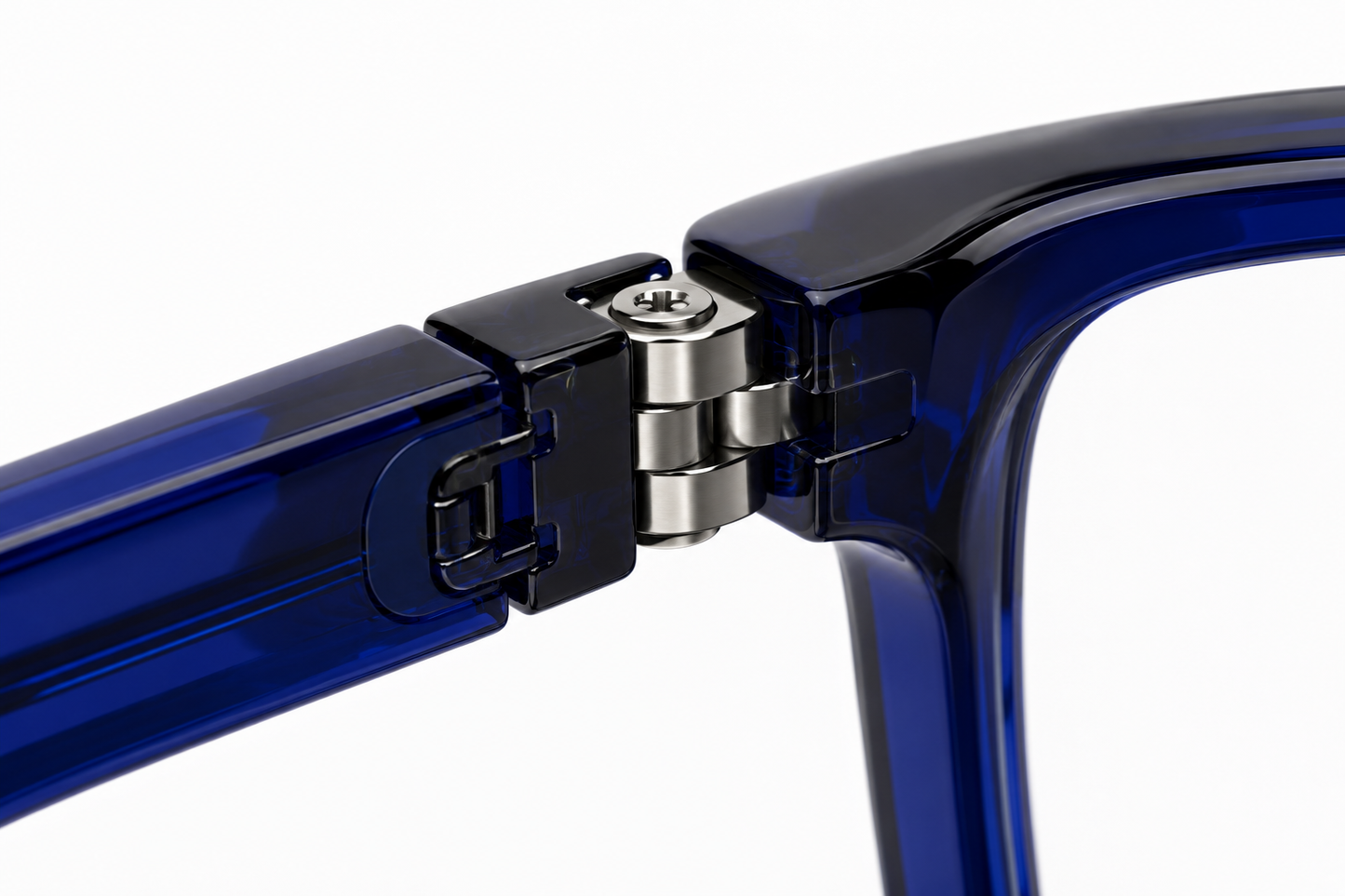Close-up of the premium gold hinge on the Siri Sael optical frame.
